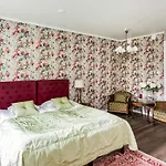 Kievarinhovi Hotel apartamentowy