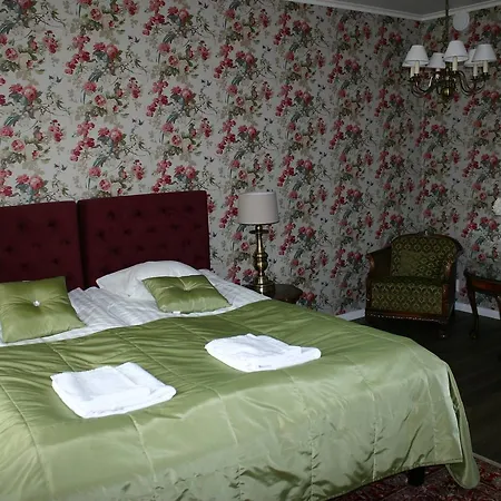 Hotel apartamentowy Kievarinhovi 4*