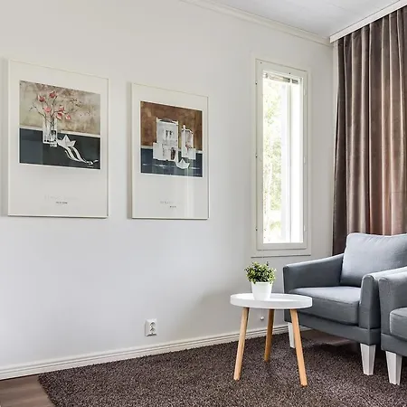 Kievarinhovi 4*